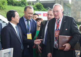 ​  Năm 2023 có nhiều nhà đầu tư, DN CHLB Đức đến Bình Định để tìm hiểu môi trường đầu tư, xúc tiến thực hiện đầu tư các dự án. Ảnh: T.SỸ  ​