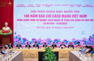 A hoi tQuang cảnh Hội thảo khoa học quốc gia “100 năm Báo chí Cách mạng Việt Nam đồng hành cùng sự nghiệp cách mạng vẻ vang của Đảng và dân tộc”.hao