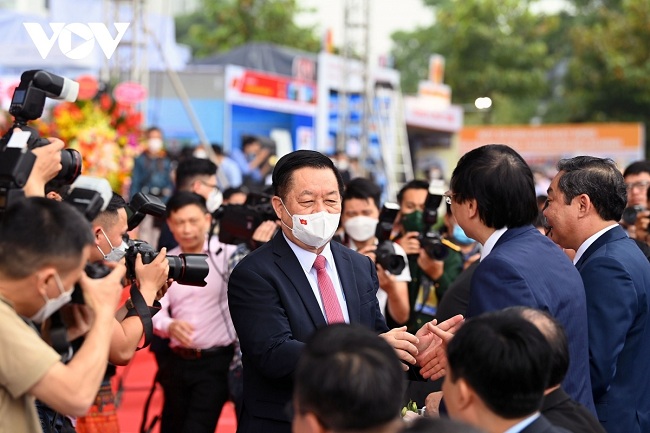 Ông Nguyễn Trọng Nghĩa, Bí thư Trung ương Đảng, Trưởng Ban Tuyên giáo Trung ương tới dự và chỉ đạo tại lễ khai mạc Hội báo toàn quốc vào tháng 4.2022.