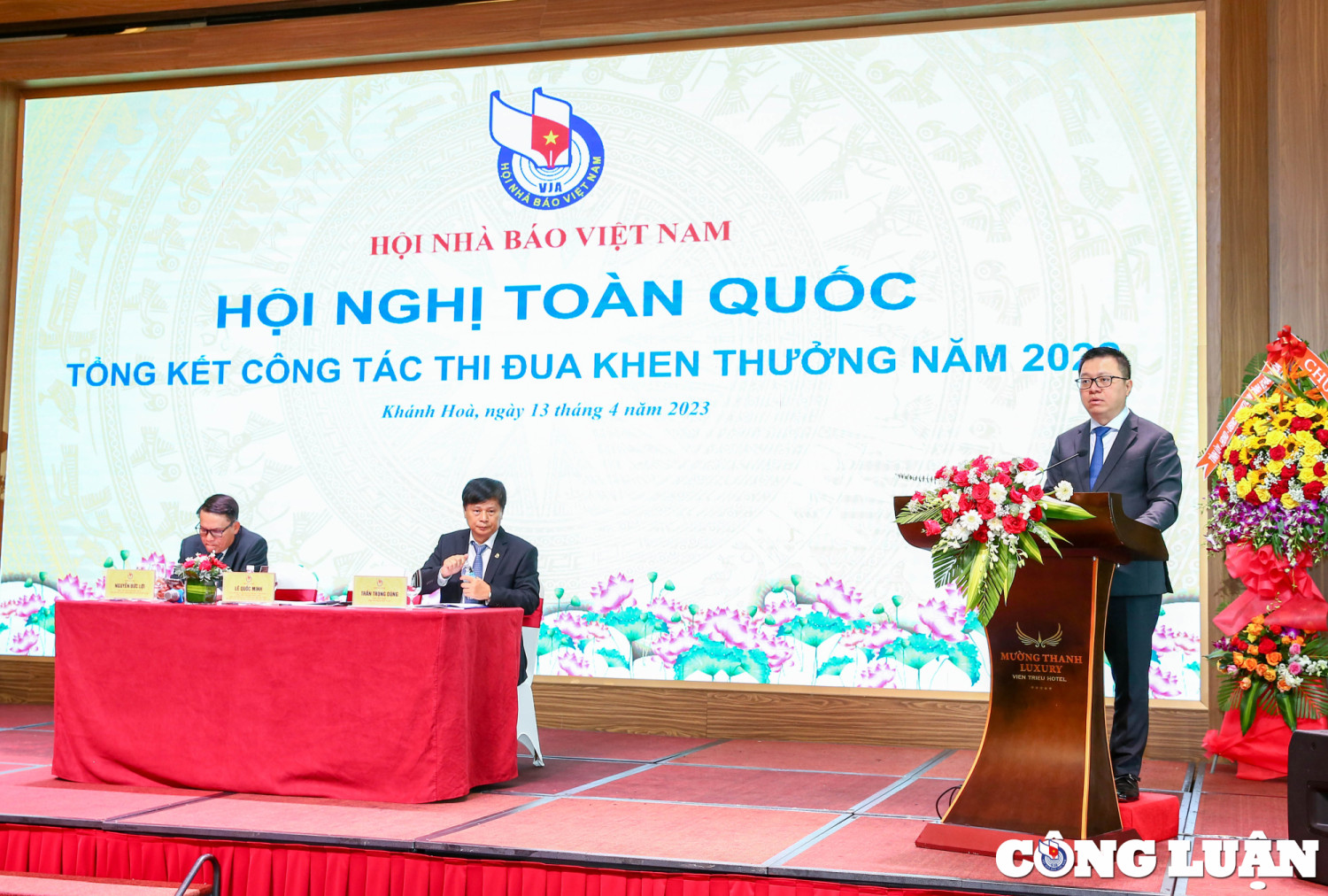 Đồng chí Lê Quốc Minh - Uỷ viên Ban Chấp hành Trung ương Đảng, Tổng biên tập Báo Nhân Dân, Phó Trưởng ban Tuyên giáo Trung ương, Chủ tịch Hội Nhà báo Việt Nam, Chủ tịch Hội đồng Thi đua khen thưởng phát biểu khai mạc Hội nghị.